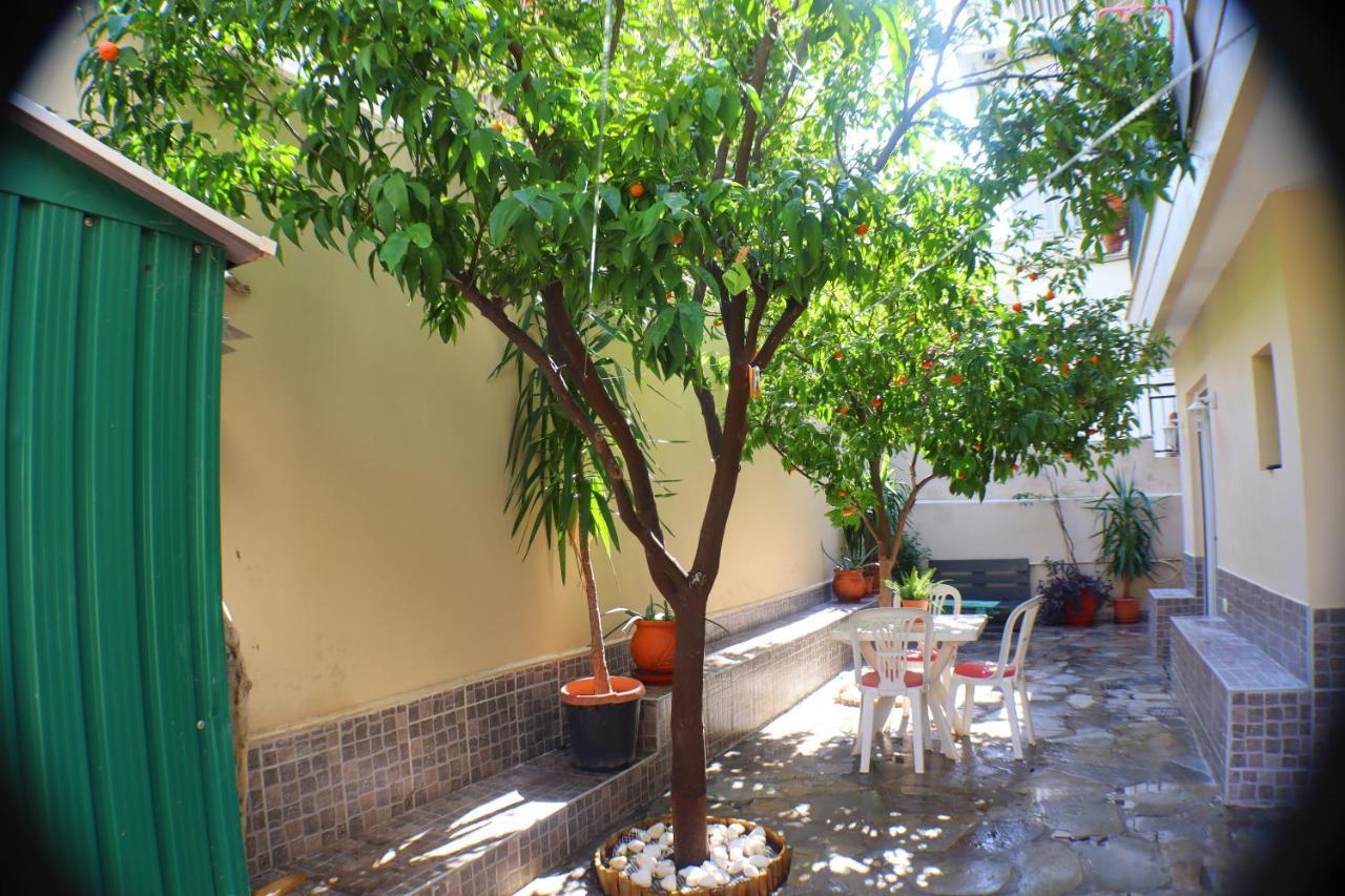Filoxenia Apartment Athene Buitenkant foto